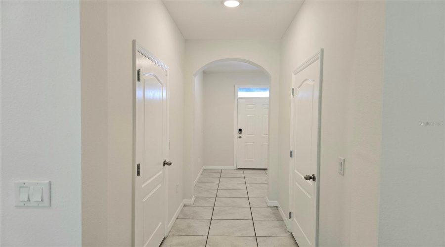 DAVENPORT, Florida 33837, 3 Bedrooms Bedrooms, ,2 BathroomsBathrooms,Residential,For Sale,YELLOW FINCH,0,MFRP4936327