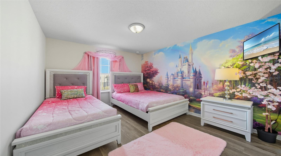 DAVENPORT, Florida 33897, 5 Bedrooms Bedrooms, ,4 BathroomsBathrooms,Residential,For Sale,LILAC,0,MFRO6346178