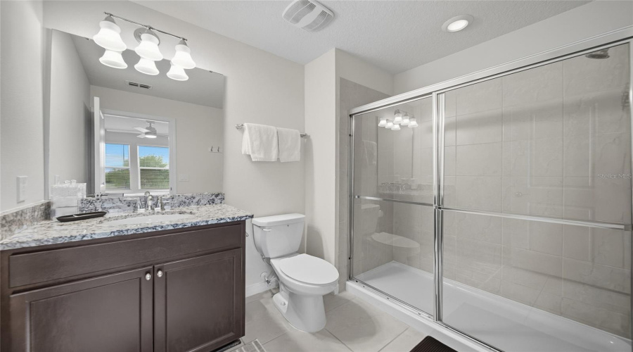 DAVENPORT, Florida 33897, 5 Bedrooms Bedrooms, ,4 BathroomsBathrooms,Residential,For Sale,LILAC,0,MFRO6346178