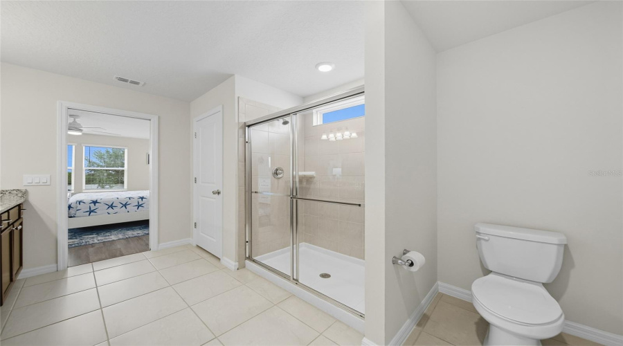 DAVENPORT, Florida 33897, 5 Bedrooms Bedrooms, ,4 BathroomsBathrooms,Residential,For Sale,LILAC,0,MFRO6346178