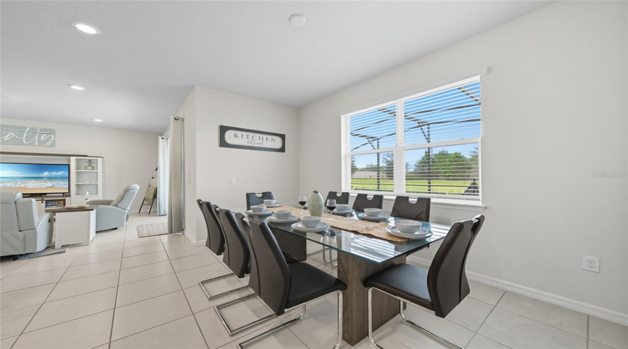 DAVENPORT, Florida 33897, 5 Bedrooms Bedrooms, ,4 BathroomsBathrooms,Residential,For Sale,LILAC,0,MFRO6346178