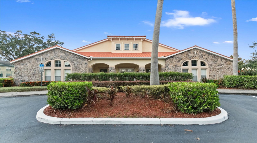 KISSIMMEE, Florida 34746, 4 Bedrooms Bedrooms, ,3 BathroomsBathrooms,Residential,For Sale,CLUB CORTILE,0,MFRO6346040