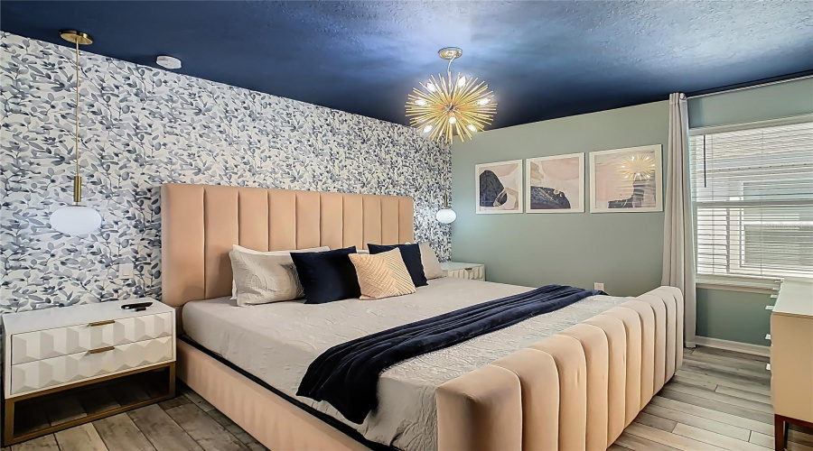 DAVENPORT, Florida 33897, 10 Bedrooms Bedrooms, ,8 BathroomsBathrooms,Residential,For Sale,LILAC,0,MFRO6346180