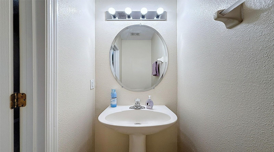 DAVENPORT, Florida 33897, 2 Bedrooms Bedrooms, ,2 BathroomsBathrooms,Residential,For Sale,BEXLEY,0,MFRO6346183