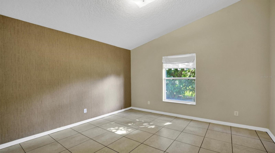DAVENPORT, Florida 33837, 3 Bedrooms Bedrooms, ,2 BathroomsBathrooms,Residential,For Sale,WINDSOR ESTATES,0,MFRO6342235