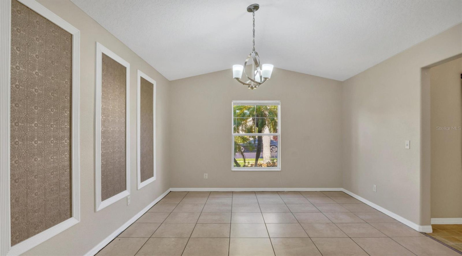 DAVENPORT, Florida 33837, 3 Bedrooms Bedrooms, ,2 BathroomsBathrooms,Residential,For Sale,WINDSOR ESTATES,0,MFRO6342235