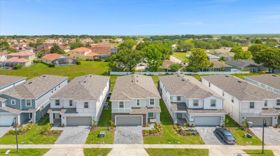 DAVENPORT, Florida 33897, 7 Bedrooms Bedrooms, ,5 BathroomsBathrooms,Residential,For Sale,LANA,0,MFRO6346203
