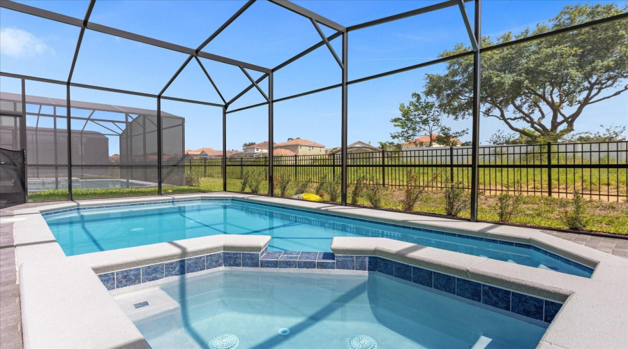 DAVENPORT, Florida 33897, 7 Bedrooms Bedrooms, ,5 BathroomsBathrooms,Residential,For Sale,LANA,0,MFRO6346203