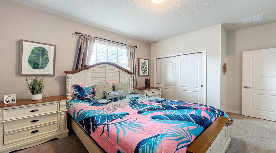 KISSIMMEE, Florida 34747, 5 Bedrooms Bedrooms, ,4 BathroomsBathrooms,Residential,For Sale,SYDNEY AVE,0,MFRO6346204