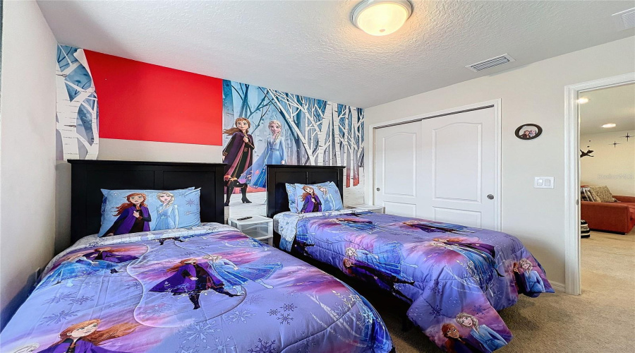 KISSIMMEE, Florida 34747, 5 Bedrooms Bedrooms, ,4 BathroomsBathrooms,Residential,For Sale,SYDNEY AVE,0,MFRO6346204