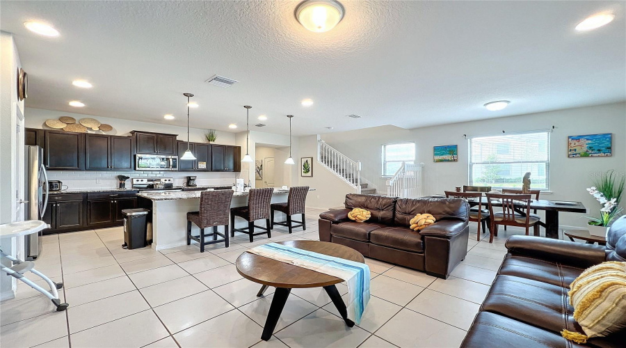 KISSIMMEE, Florida 34747, 5 Bedrooms Bedrooms, ,4 BathroomsBathrooms,Residential,For Sale,SYDNEY AVE,0,MFRO6346204