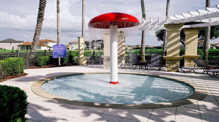 Splash pad
