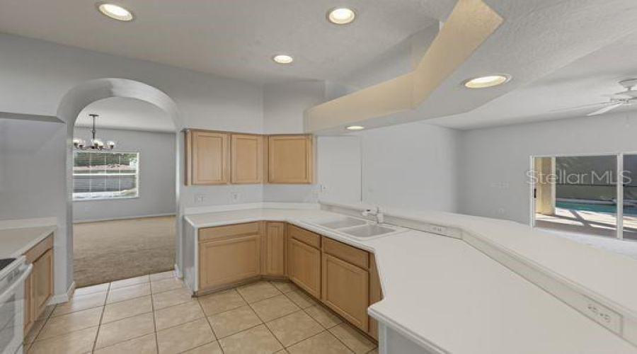 DAVENPORT, Florida 33896, 5 Bedrooms Bedrooms, ,3 BathroomsBathrooms,Residential,For Sale,RICHMOND,0,MFRO6346241