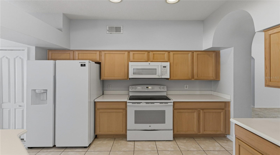 DAVENPORT, Florida 33896, 5 Bedrooms Bedrooms, ,3 BathroomsBathrooms,Residential,For Sale,RICHMOND,0,MFRO6346241