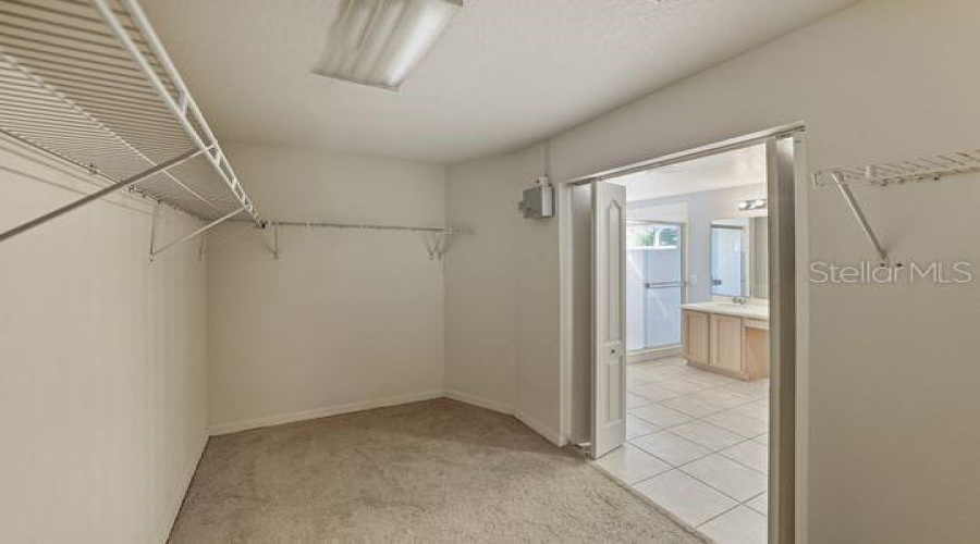 DAVENPORT, Florida 33896, 5 Bedrooms Bedrooms, ,3 BathroomsBathrooms,Residential,For Sale,RICHMOND,0,MFRO6346241