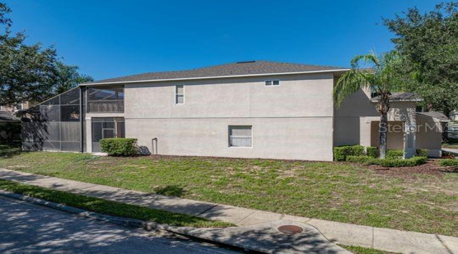 DAVENPORT, Florida 33896, 5 Bedrooms Bedrooms, ,3 BathroomsBathrooms,Residential,For Sale,RICHMOND,0,MFRO6346241