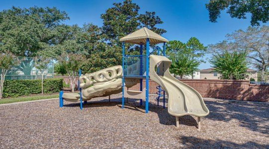 DAVENPORT, Florida 33896, 5 Bedrooms Bedrooms, ,3 BathroomsBathrooms,Residential,For Sale,RICHMOND,0,MFRO6346241