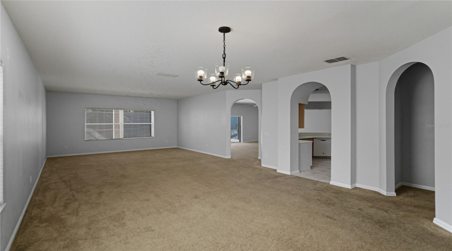 DAVENPORT, Florida 33896, 5 Bedrooms Bedrooms, ,3 BathroomsBathrooms,Residential,For Sale,RICHMOND,0,MFRO6346241