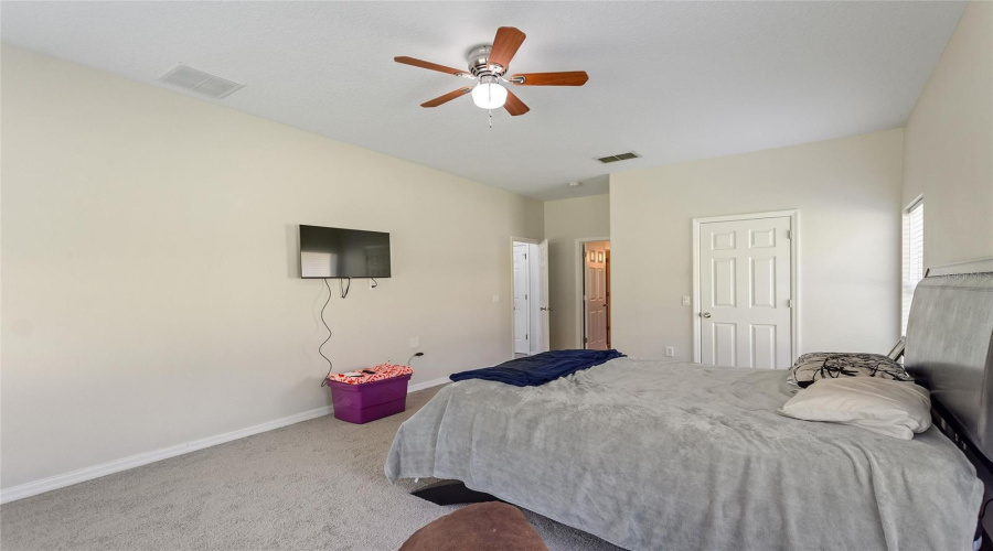 KISSIMMEE, Florida 34746, 4 Bedrooms Bedrooms, ,2 BathroomsBathrooms,Residential,For Sale,NAVIGATOR,0,MFRP4936335