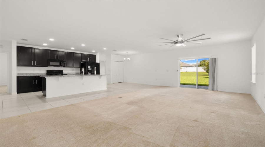 DAVENPORT, Florida 33837, 3 Bedrooms Bedrooms, ,2 BathroomsBathrooms,Residential,For Sale,PINECREST,0,MFRS5129273