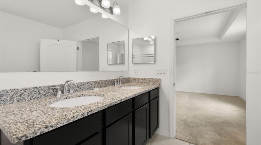 DAVENPORT, Florida 33837, 3 Bedrooms Bedrooms, ,2 BathroomsBathrooms,Residential,For Sale,PINECREST,0,MFRS5129273