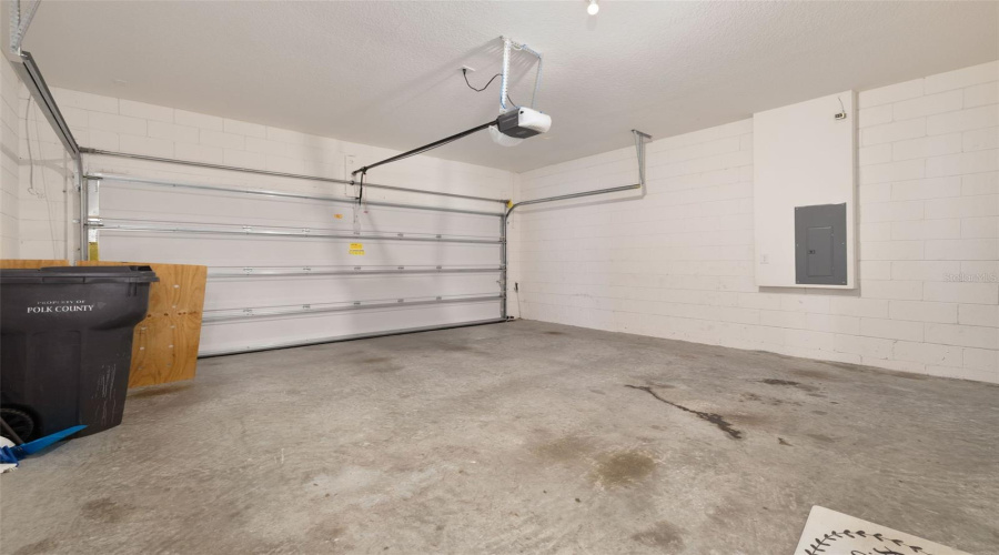 DAVENPORT, Florida 33837, 3 Bedrooms Bedrooms, ,2 BathroomsBathrooms,Residential,For Sale,PINECREST,0,MFRS5129273