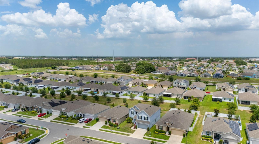 DAVENPORT, Florida 33837, 3 Bedrooms Bedrooms, ,2 BathroomsBathrooms,Residential,For Sale,PINECREST,0,MFRS5129273