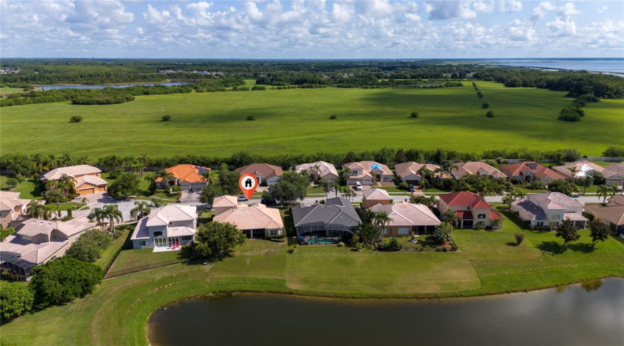 KISSIMMEE, Florida 34746, 4 Bedrooms Bedrooms, ,3 BathroomsBathrooms,Residential,For Sale,WINDWARD OAKS,0,MFRS5129826