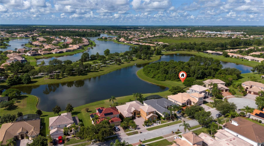 KISSIMMEE, Florida 34746, 4 Bedrooms Bedrooms, ,3 BathroomsBathrooms,Residential,For Sale,WINDWARD OAKS,0,MFRS5129826