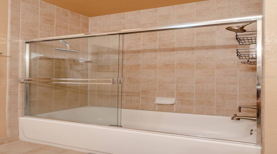 DAVENPORT, Florida 33896, 3 Bedrooms Bedrooms, ,2 BathroomsBathrooms,Residential,For Sale,TUSCANY WAY,0,MFRL4954620