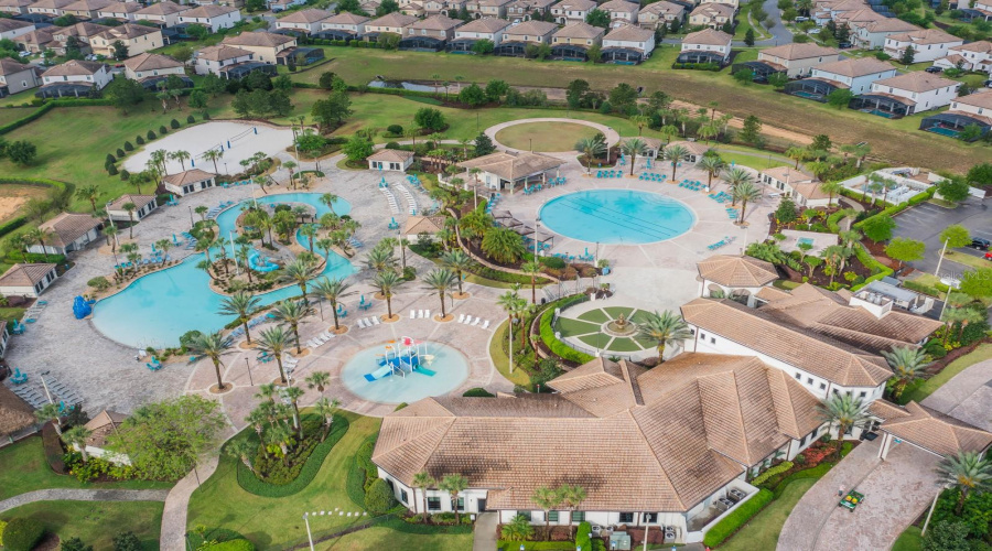DAVENPORT, Florida 33896, 4 Bedrooms Bedrooms, ,3 BathroomsBathrooms,Residential,For Sale,BUNKER,0,MFRO6345289