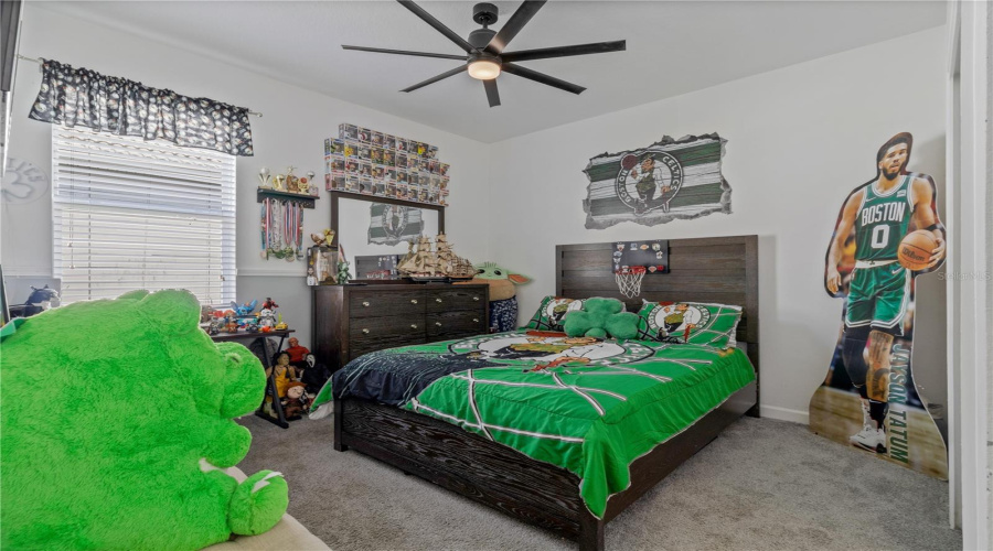 DAVENPORT, Florida 33896, 4 Bedrooms Bedrooms, ,3 BathroomsBathrooms,Residential,For Sale,BUNKER,0,MFRO6345289