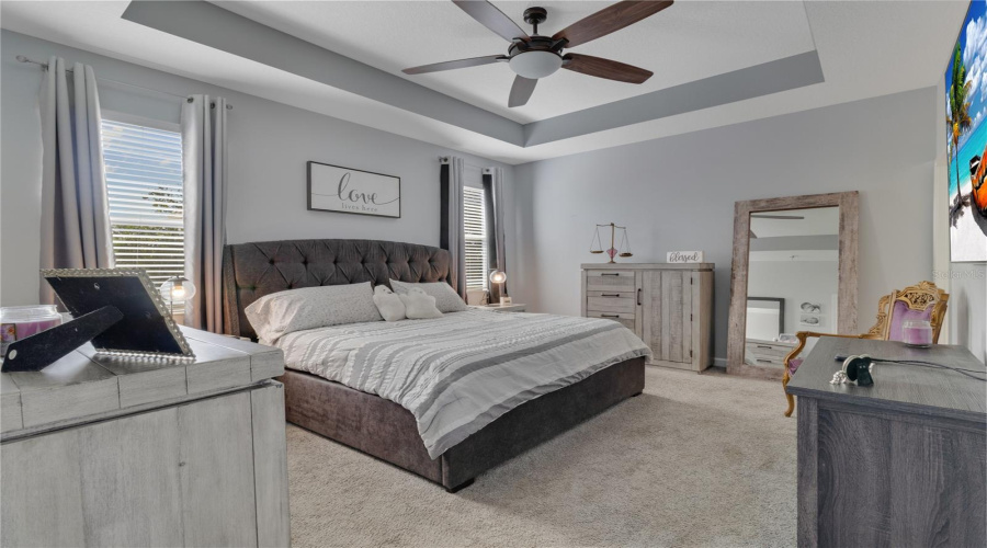 DAVENPORT, Florida 33896, 4 Bedrooms Bedrooms, ,3 BathroomsBathrooms,Residential,For Sale,BUNKER,0,MFRO6345289