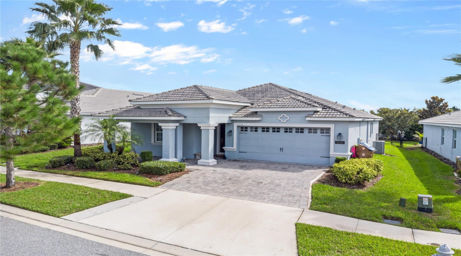 DAVENPORT, Florida 33896, 4 Bedrooms Bedrooms, ,3 BathroomsBathrooms,Residential,For Sale,BUNKER,0,MFRO6345289