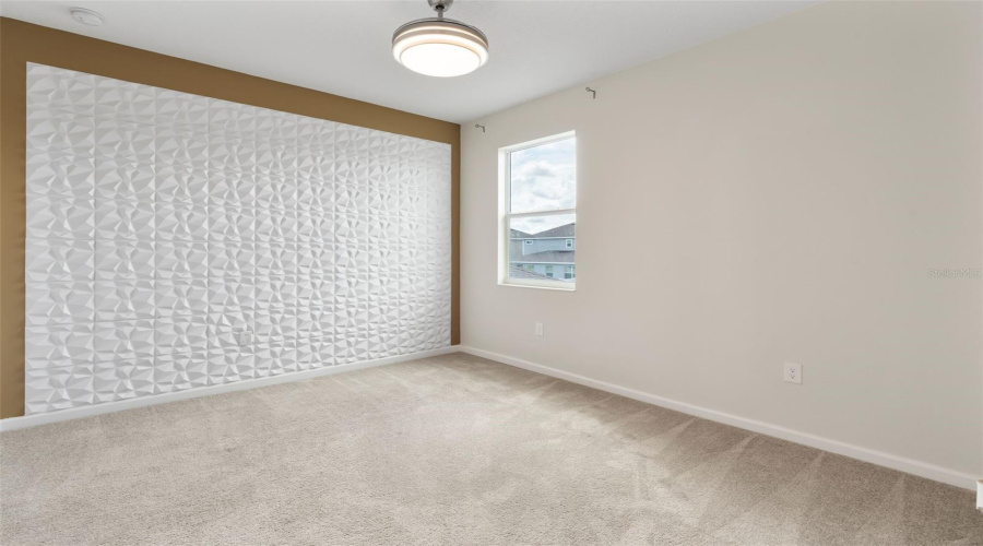 Upstairs Bedroom #4