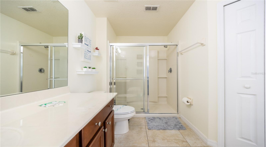 KISSIMMEE, Florida 34746, 4 Bedrooms Bedrooms, ,3 BathroomsBathrooms,Residential,For Sale,LAS FUENTES,0,MFRS5123071