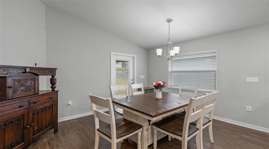 DAVENPORT, Florida 33837, 4 Bedrooms Bedrooms, ,2 BathroomsBathrooms,Residential,For Sale,SUNSET,0,MFRG5102397