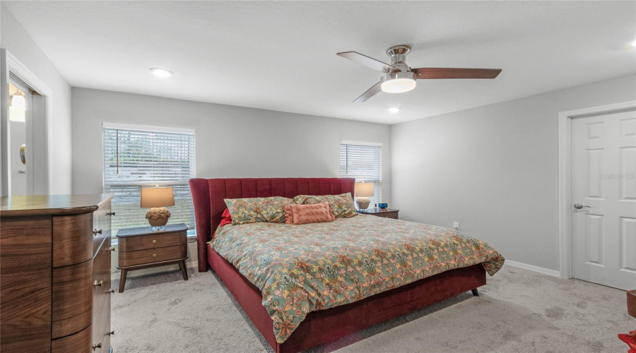 DAVENPORT, Florida 33837, 4 Bedrooms Bedrooms, ,2 BathroomsBathrooms,Residential,For Sale,SUNSET,0,MFRG5102397