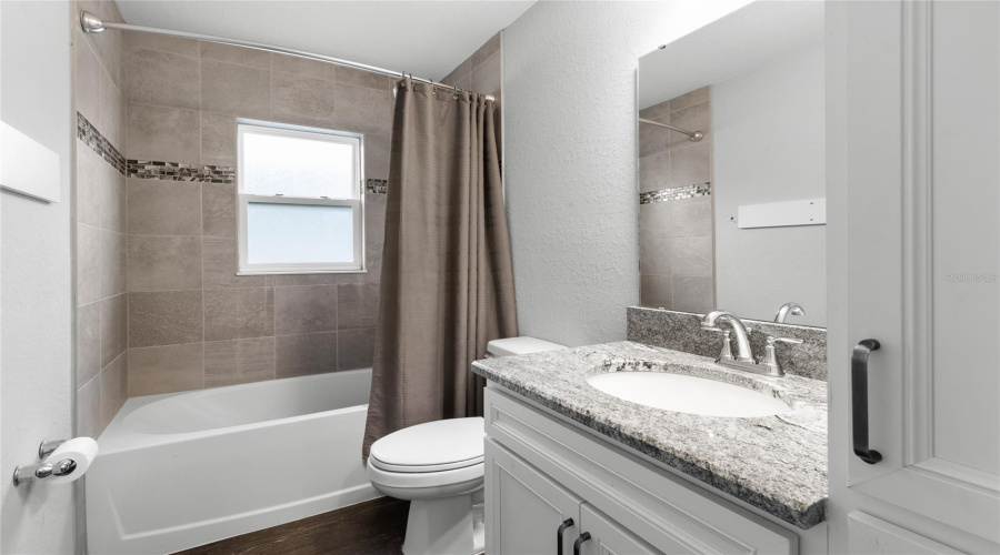 DAVENPORT, Florida 33837, 4 Bedrooms Bedrooms, ,2 BathroomsBathrooms,Residential,For Sale,SUNSET,0,MFRG5102397