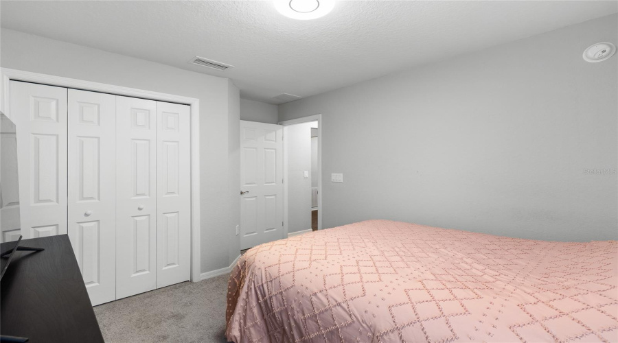DAVENPORT, Florida 33837, 4 Bedrooms Bedrooms, ,2 BathroomsBathrooms,Residential,For Sale,SUNSET,0,MFRG5102397