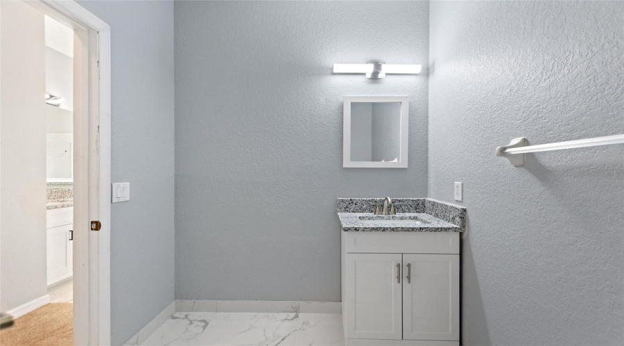 DAVENPORT, Florida 33896, 5 Bedrooms Bedrooms, ,4 BathroomsBathrooms,Residential,For Sale,WINDSOR,0,MFRO6316730