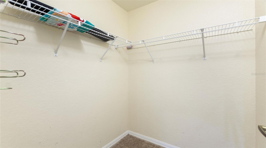 DAVENPORT, Florida 33896, 5 Bedrooms Bedrooms, ,4 BathroomsBathrooms,Residential,For Sale,WINDSOR,0,MFRO6316730