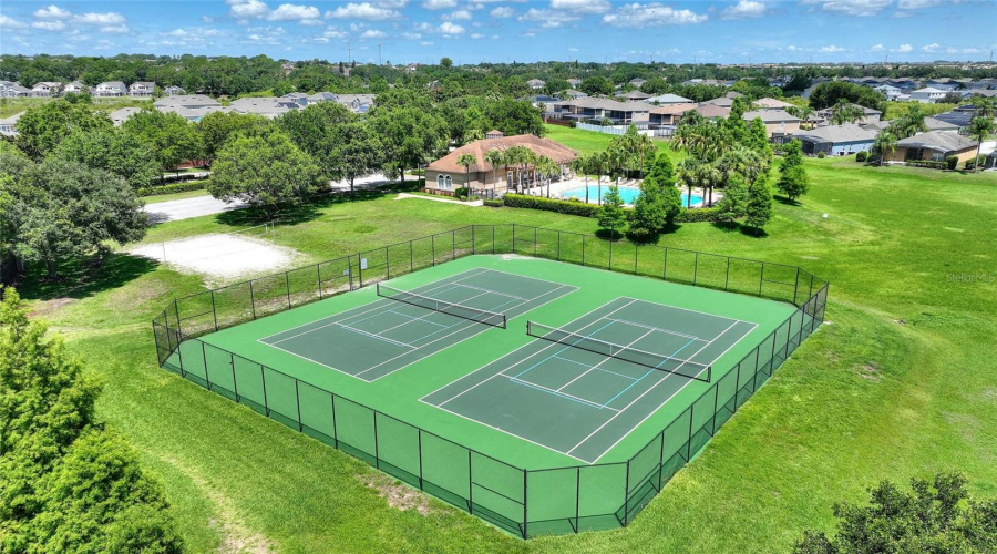DAVENPORT, Florida 33896, 5 Bedrooms Bedrooms, ,4 BathroomsBathrooms,Residential,For Sale,WINDSOR,0,MFRO6316730