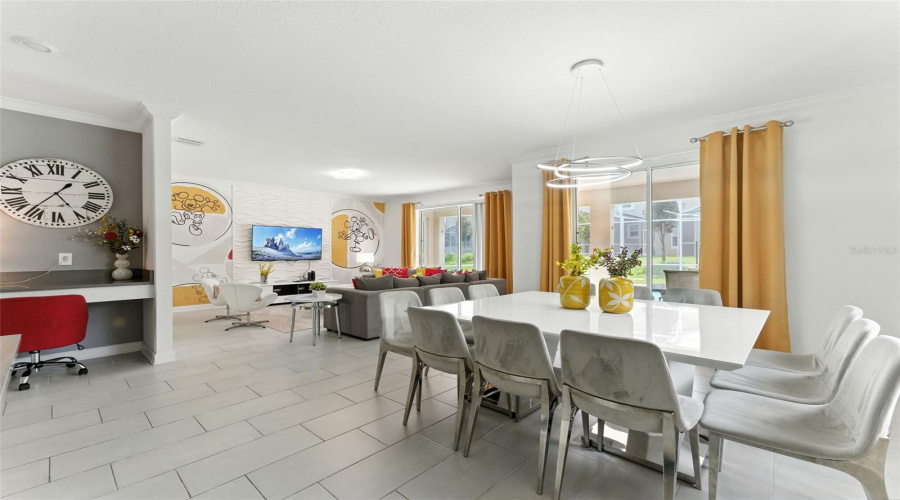 DAVENPORT, Florida 33896, 6 Bedrooms Bedrooms, ,5 BathroomsBathrooms,Residential,For Sale,TAKEAWAY,0,MFRO6346148