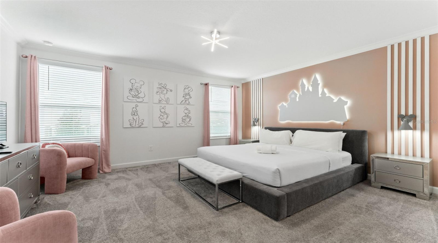 DAVENPORT, Florida 33896, 6 Bedrooms Bedrooms, ,5 BathroomsBathrooms,Residential,For Sale,TAKEAWAY,0,MFRO6346148