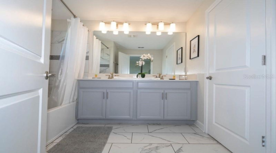 DAVENPORT, Florida 33896, 4 Bedrooms Bedrooms, ,3 BathroomsBathrooms,Residential,For Sale,OCEAN COURSE,0,MFRO6294283