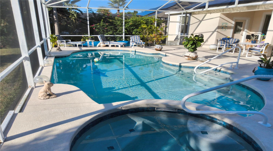 DAVENPORT, Florida 33897, 6 Bedrooms Bedrooms, ,4 BathroomsBathrooms,Residential,For Sale,BELFRY,0,MFRO6346296