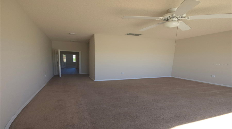 DAVENPORT, Florida 33896, 4 Bedrooms Bedrooms, ,3 BathroomsBathrooms,Residential,For Sale,MONROE,0,MFRO6346599