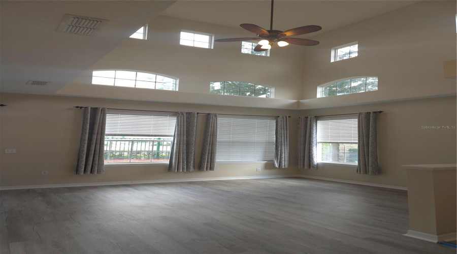 DAVENPORT, Florida 33896, 4 Bedrooms Bedrooms, ,3 BathroomsBathrooms,Residential,For Sale,MONROE,0,MFRO6346599