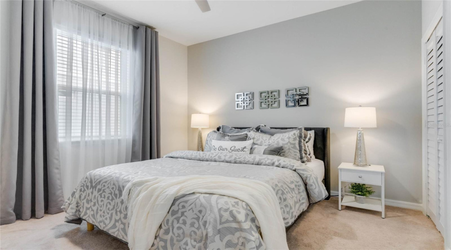 DAVENPORT, Florida 33897, 5 Bedrooms Bedrooms, ,4 BathroomsBathrooms,Residential,For Sale,ALOHA,0,MFRO6346444